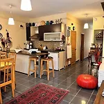 艾哈迈德伊芬迪伊芙酒店 4*