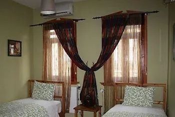 Ahmet Efendi Evi Pensjonat 3*